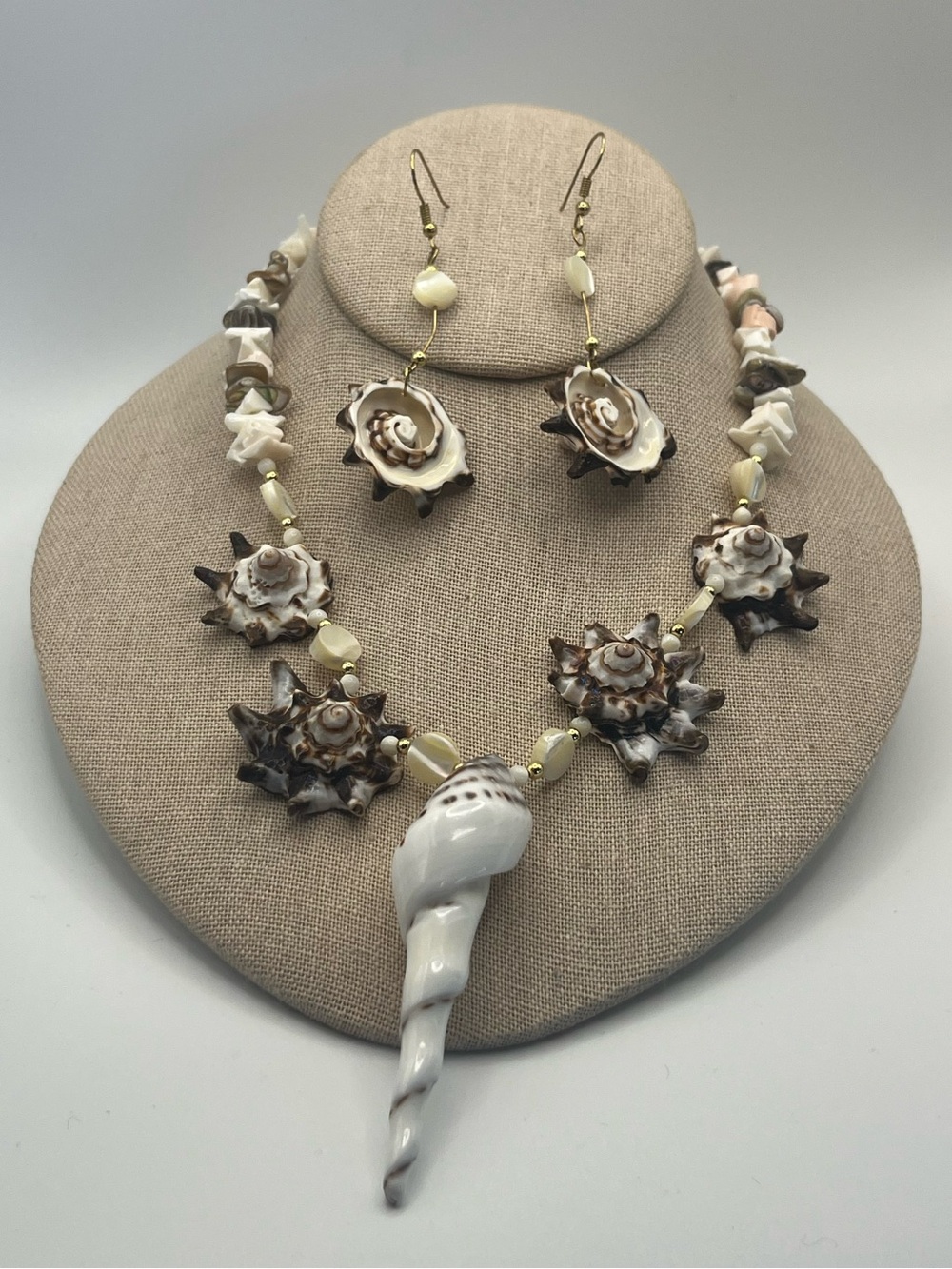 Handcrafted Shell Statement Necklace and Earrings Set - Cream and Brown
